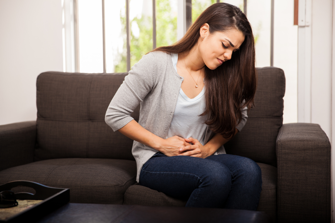 Cólica menstrual forte: quando a dor pode indicar doenças